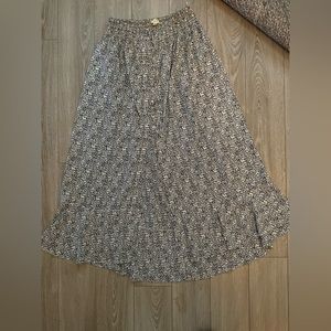 Maxi skirt